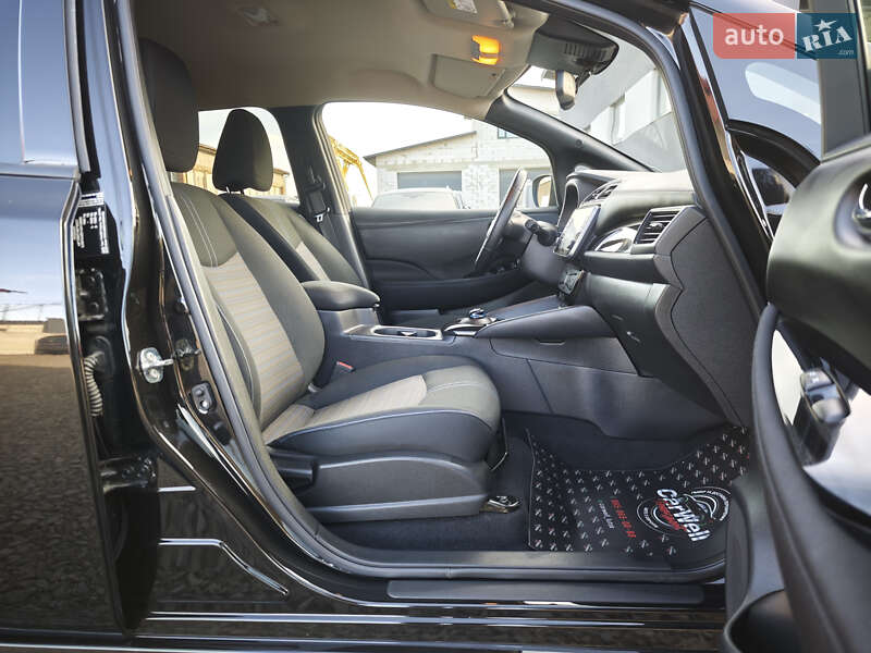 Хетчбек Nissan Leaf 2021 в Луцьку