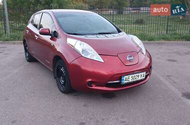 Хэтчбек Nissan Leaf 2014 в Днепре