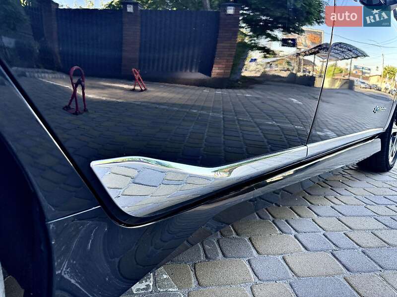 Хетчбек Nissan Leaf 2019 в Києві