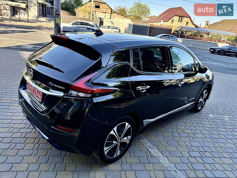Хетчбек Nissan Leaf 2019 в Києві