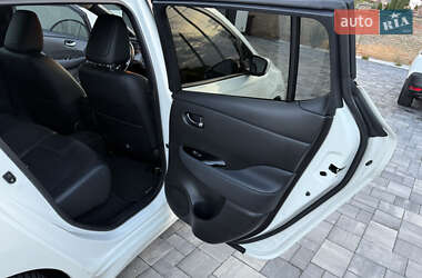 Хетчбек Nissan Leaf 2019 в 