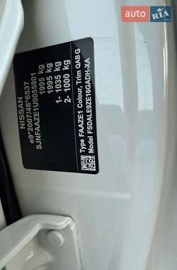 Хетчбек Nissan Leaf 2019 в 