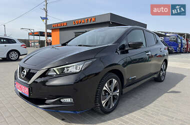 Хетчбек Nissan Leaf 2019 в Лопатині
