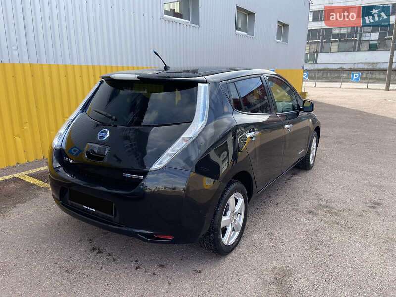 Хэтчбек Nissan Leaf 2014 в Житомире фото 3 Хэтчбек Nissan Leaf 2014 в Житомире