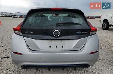 Хетчбек Nissan Leaf 2020 в 