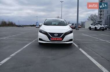 Хетчбек Nissan Leaf 2021 в 