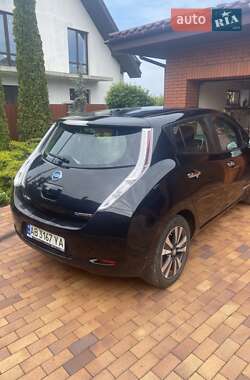 Хэтчбек Nissan Leaf 2014 в Виннице
