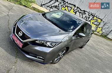 Хетчбек Nissan Leaf 2019 в 