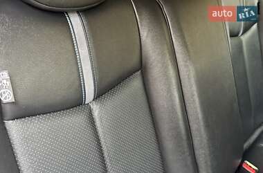 Хэтчбек Nissan Leaf 2020 в 