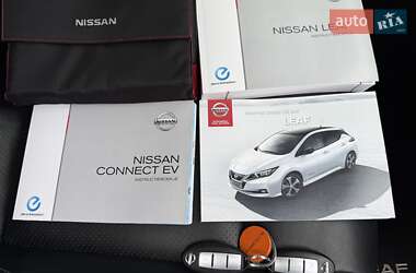 Хэтчбек Nissan Leaf 2020 в 