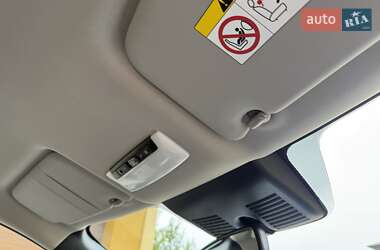 Хетчбек Nissan Leaf 2020 в 