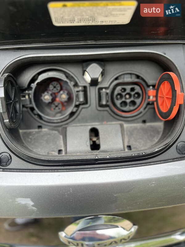 Хетчбек Nissan Leaf 2019 в Бердичеві