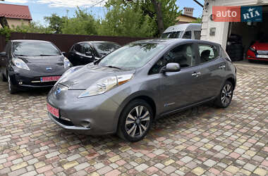 Хетчбек Nissan Leaf 2015 в Чернівцях