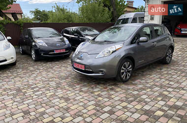 Хэтчбек Nissan Leaf 2015 в Черновцах