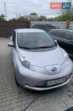 Хэтчбек Nissan Leaf 2016 в Казатине