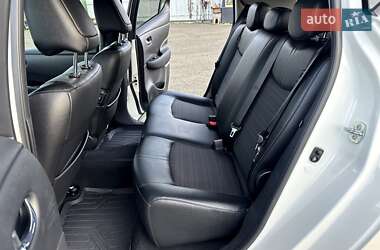 Хетчбек Nissan Leaf 2020 в 