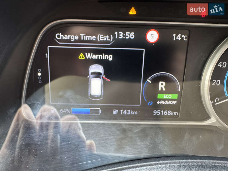 Хэтчбек Nissan Leaf 2018 в Одессе