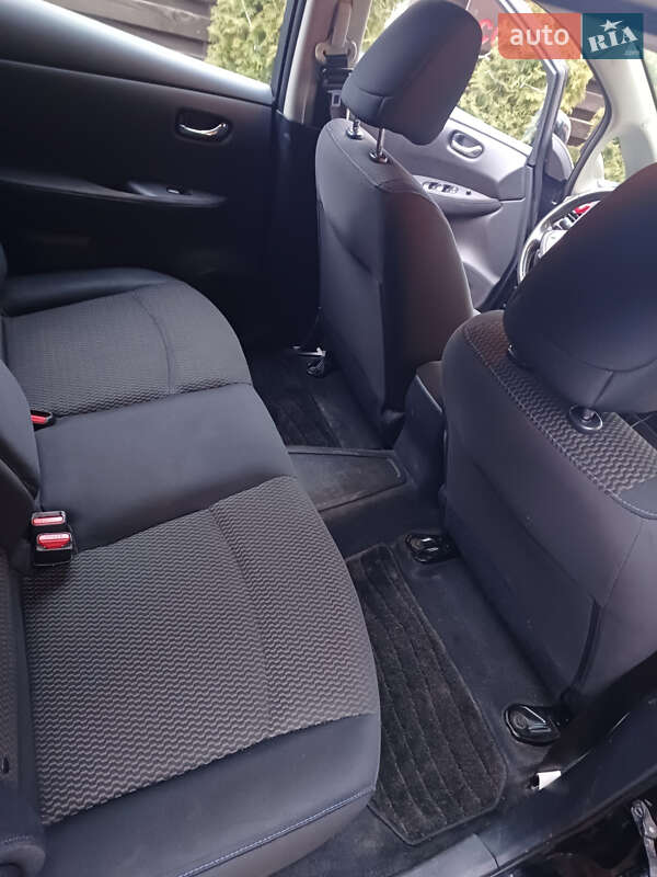 Хетчбек Nissan Leaf 2014 в Києві