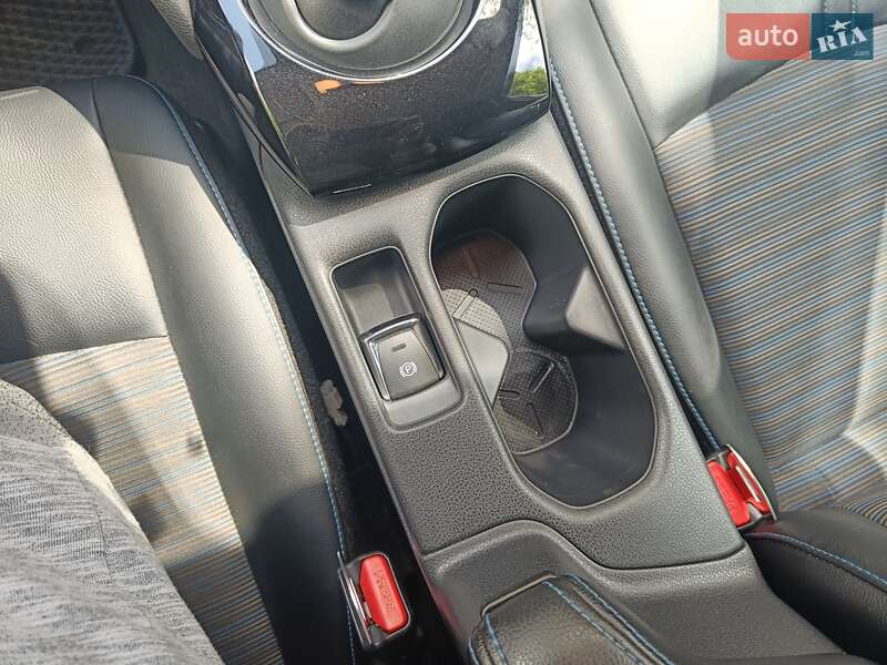 Хетчбек Nissan Leaf 2018 в Харкові