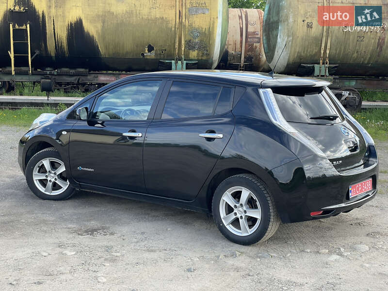 Хэтчбек Nissan Leaf 2017 в Трускавце