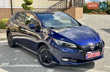 Хетчбек Nissan Leaf 2022 в 