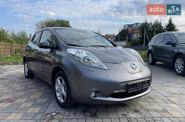 Хетчбек Nissan Leaf 2014 в 