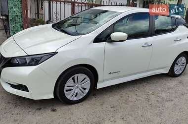 Хетчбек Nissan Leaf 2018 в Львові