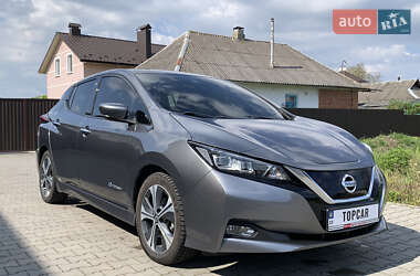 Хэтчбек Nissan Leaf 2019 в 