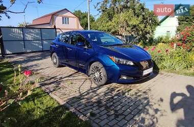 Хетчбек Nissan Leaf 2018 в Києві