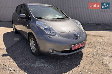 Хетчбек Nissan Leaf 2015 в Миколаєві