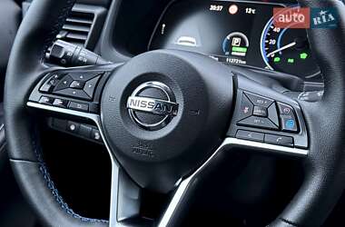 Хетчбек Nissan Leaf 2020 в 