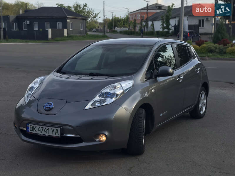 Nissan Leaf 2015