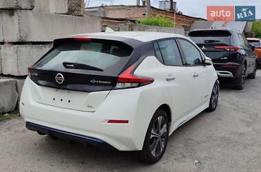 Хетчбек Nissan Leaf 2018 в Полтаві