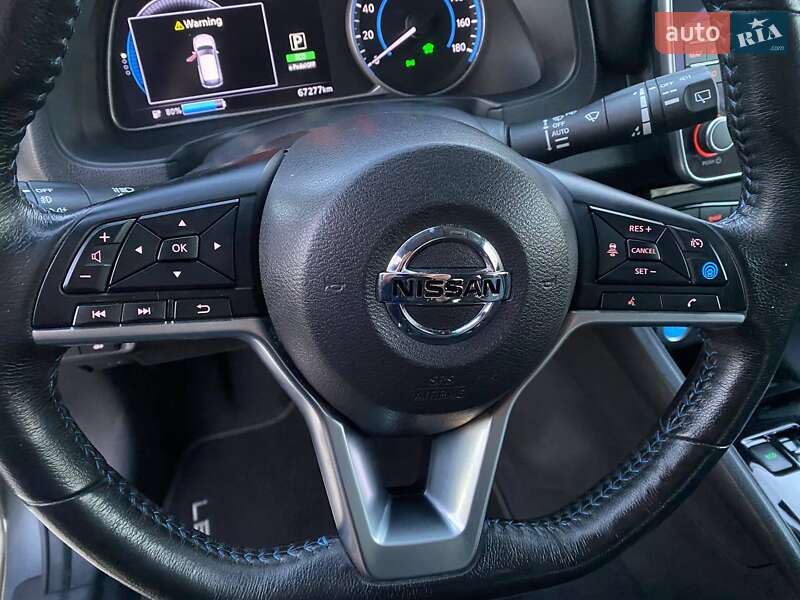 Хэтчбек Nissan Leaf 2020 в Львове