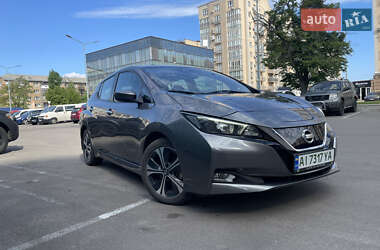 Хетчбек Nissan Leaf 2018 в 