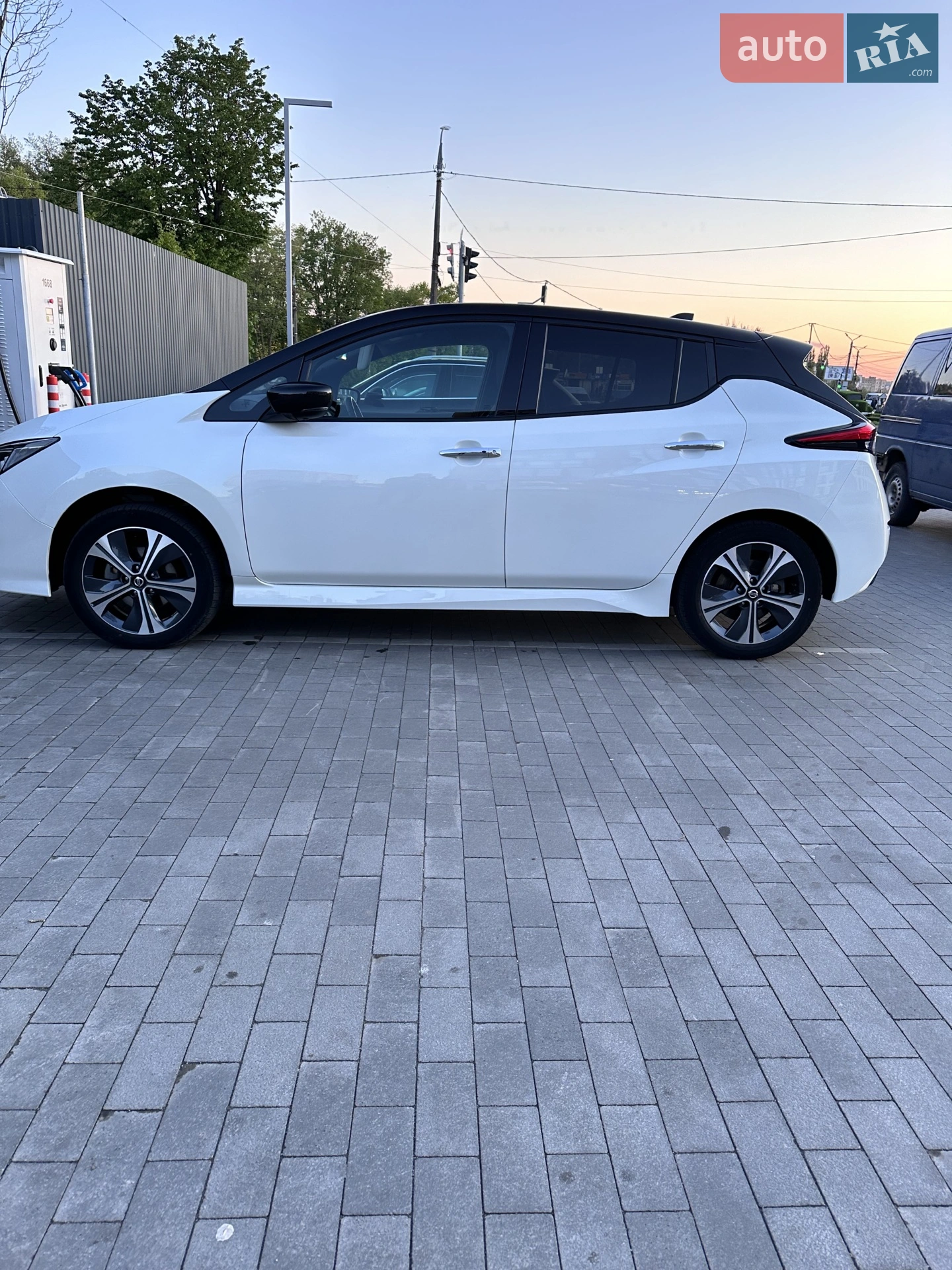2021 Nissan Leaf - мініатюра 12