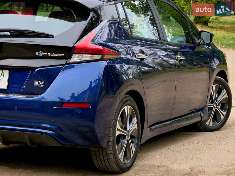 Хэтчбек Nissan Leaf 2020 в Кривом Роге