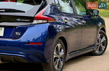 Хетчбек Nissan Leaf 2020 в 