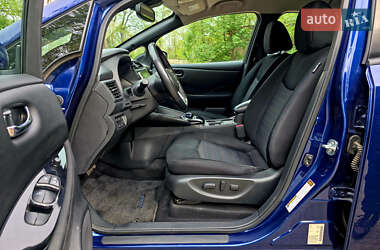 Хетчбек Nissan Leaf 2020 в 