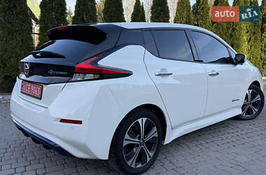 Хетчбек Nissan Leaf 2019 в 