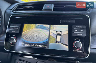 Хетчбек Nissan Leaf 2019 в 