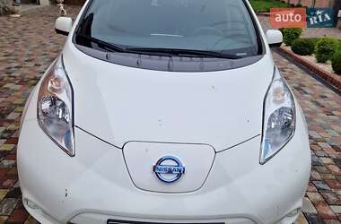 Хэтчбек Nissan Leaf 2016 в Черновцах