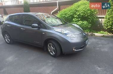 Хетчбек Nissan Leaf 2015 в Тернополі