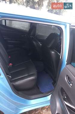 Хетчбек Nissan Leaf 2013 в 