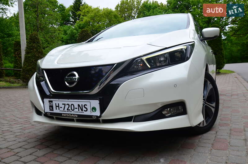 Хэтчбек Nissan Leaf 2020 в Трускавце