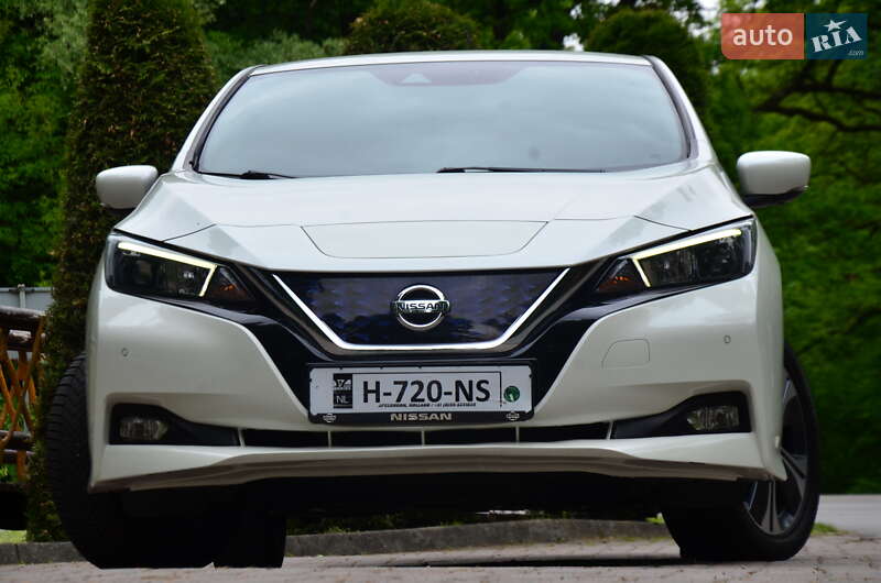 Хэтчбек Nissan Leaf 2020 в Трускавце