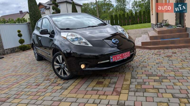 Хэтчбек Nissan Leaf 2014 в Ивано-Франковске