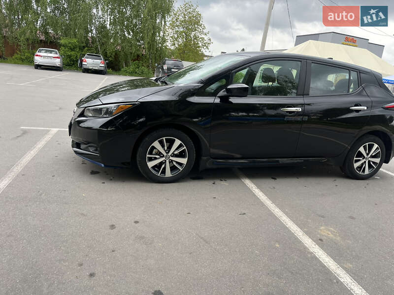 Хетчбек Nissan Leaf 2021 в Рівному