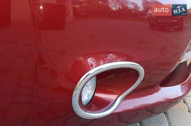 Хэтчбек Nissan Leaf 2014 в 