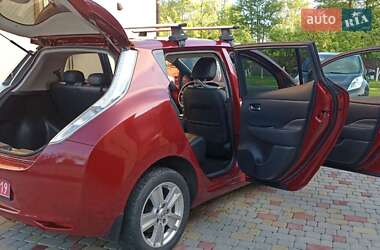Хэтчбек Nissan Leaf 2014 в 